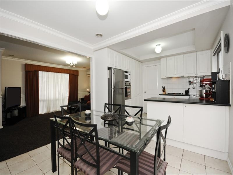 1/39 Fortuna Avenue, Croydon VIC 3136