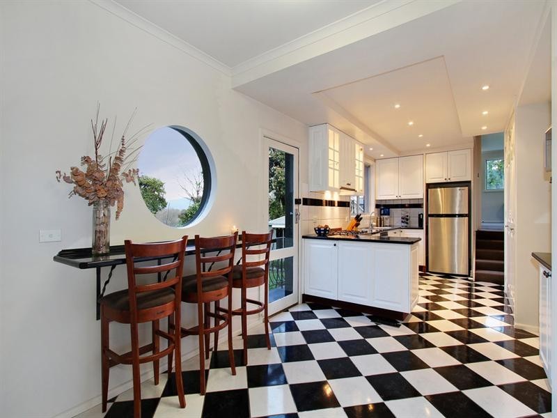 45-47 LONG VIEW Road, Croydon South VIC 3136