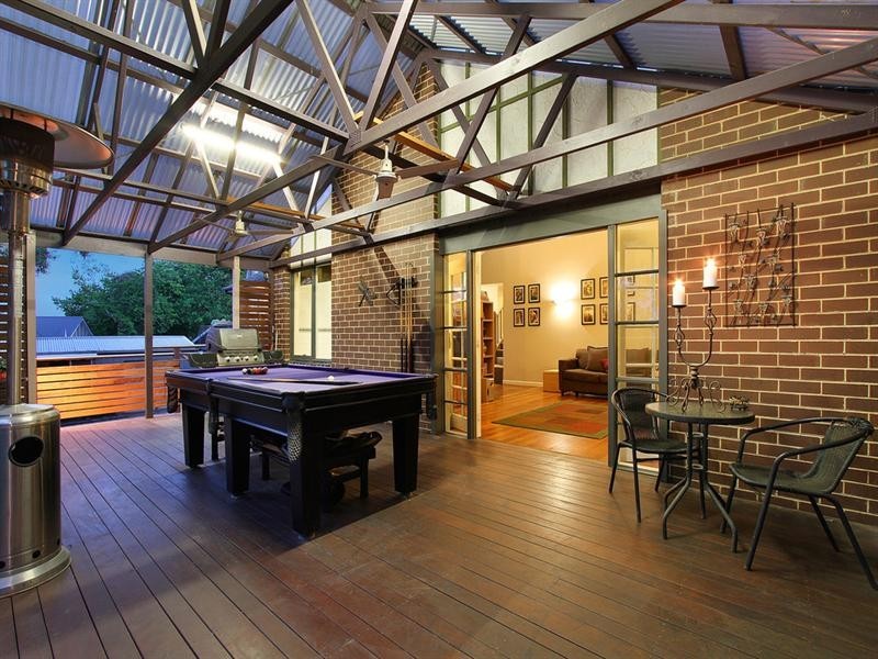 45-47 LONG VIEW Road, Croydon South VIC 3136