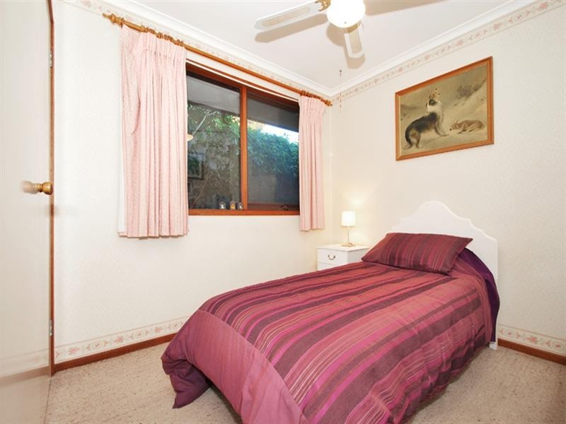 21 SAVANNA Drive, Mooroolbark VIC 3138