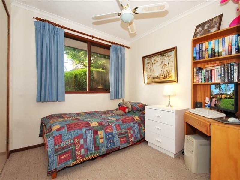 21 SAVANNA Drive, Mooroolbark VIC 3138