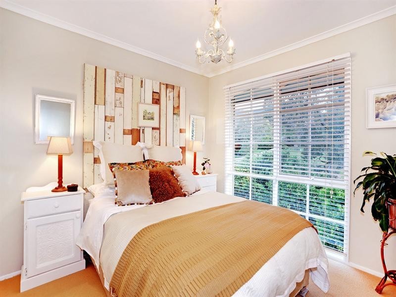 348 CAMBRIDGE Road, Montrose VIC 3765