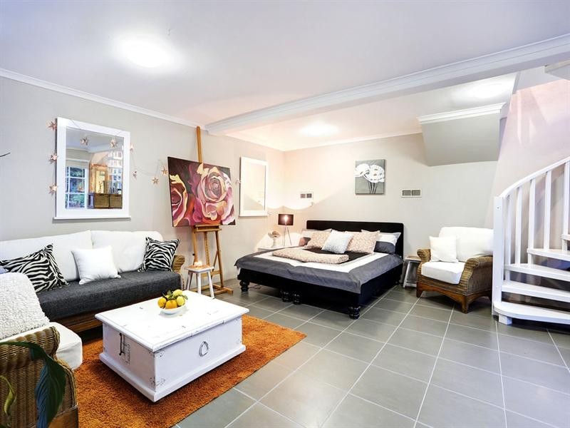 348 CAMBRIDGE Road, Montrose VIC 3765