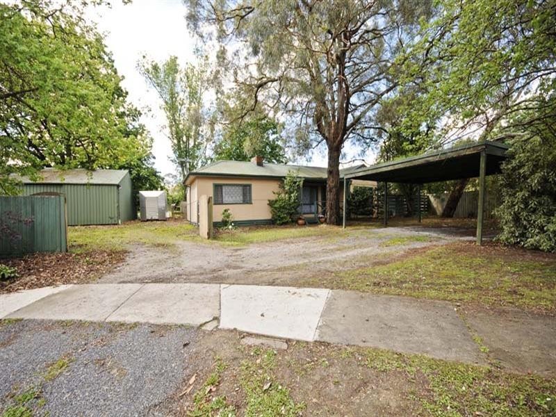 3 WEST Court, Kilsyth VIC 3137