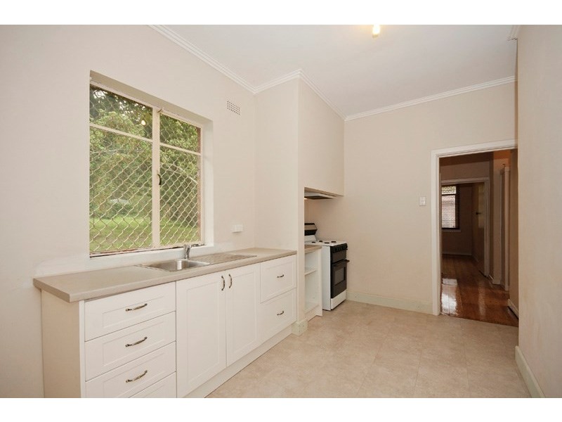 49 WICKLOW Avenue, Croydon VIC 3136
