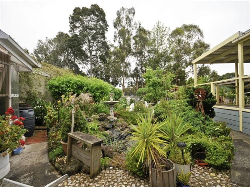 28 BINBROOK Drive, Croydon VIC 3136