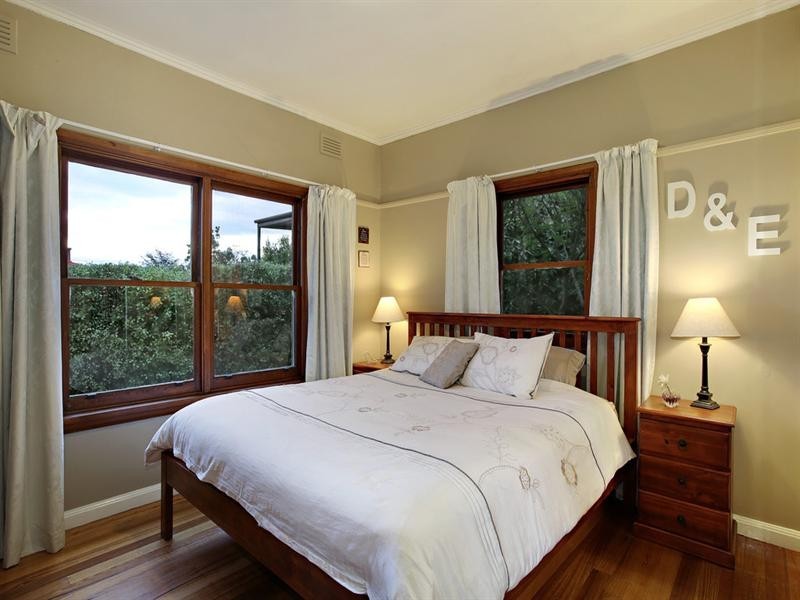 297 DORSET Road, Croydon VIC 3136