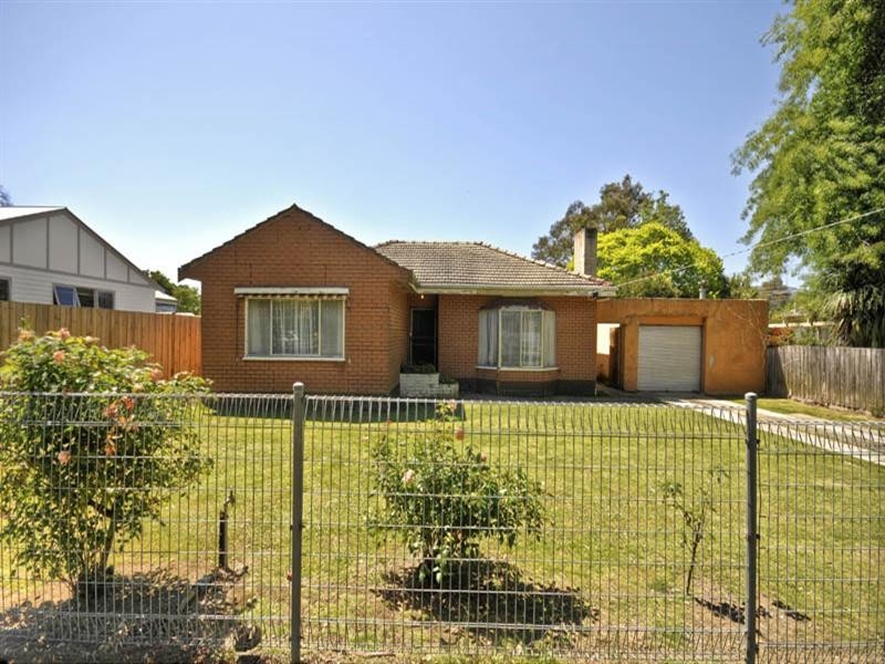 22 CHURCHILL Way, Kilsyth VIC 3137