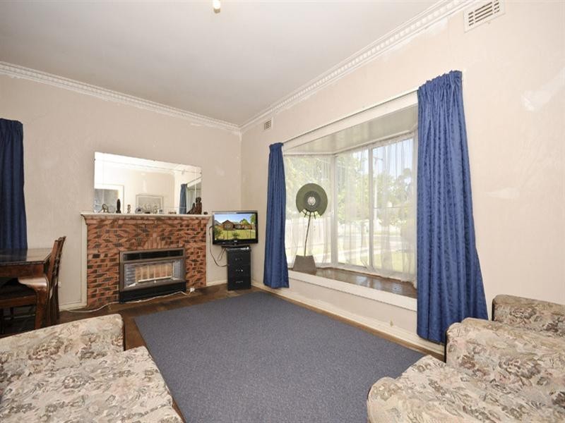 22 CHURCHILL Way, Kilsyth VIC 3137