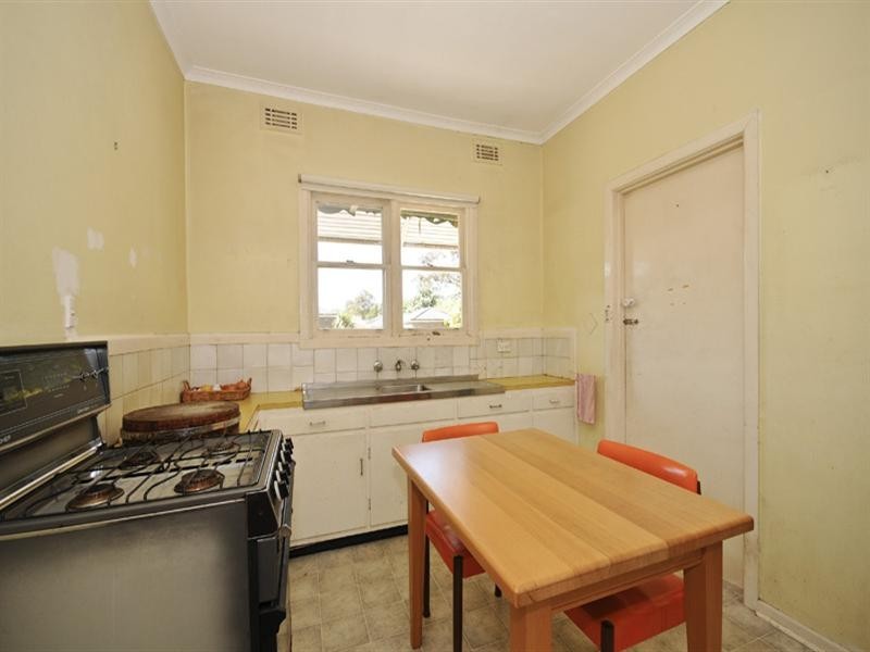 22 CHURCHILL Way, Kilsyth VIC 3137