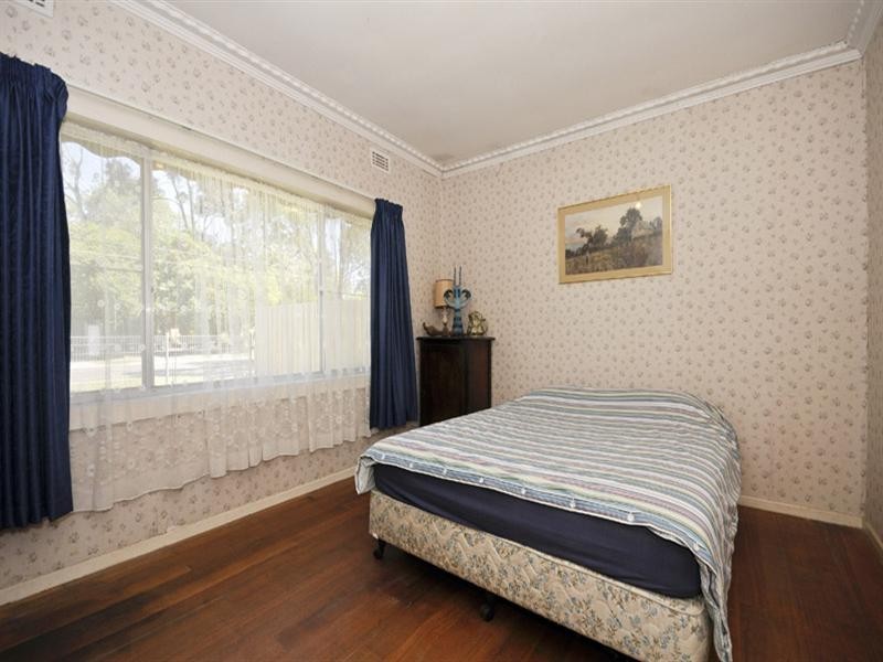 22 CHURCHILL Way, Kilsyth VIC 3137