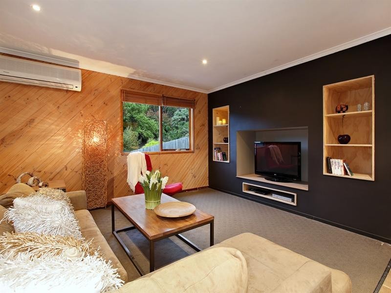 25 OLIVE Grove, Lilydale VIC 3140