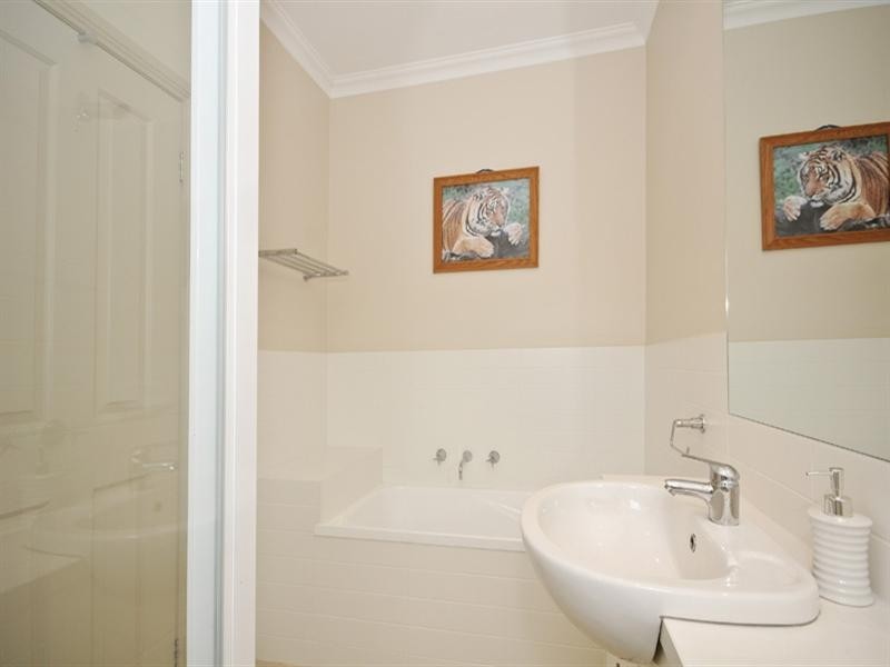 1/144-146 Dorset Road, Croydon VIC 3136