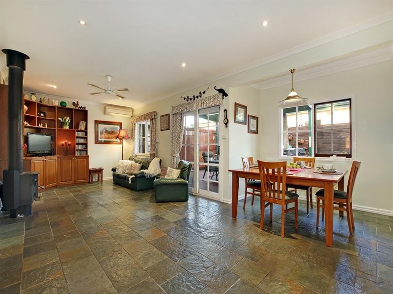 13 JESMOND Road, Croydon VIC 3136