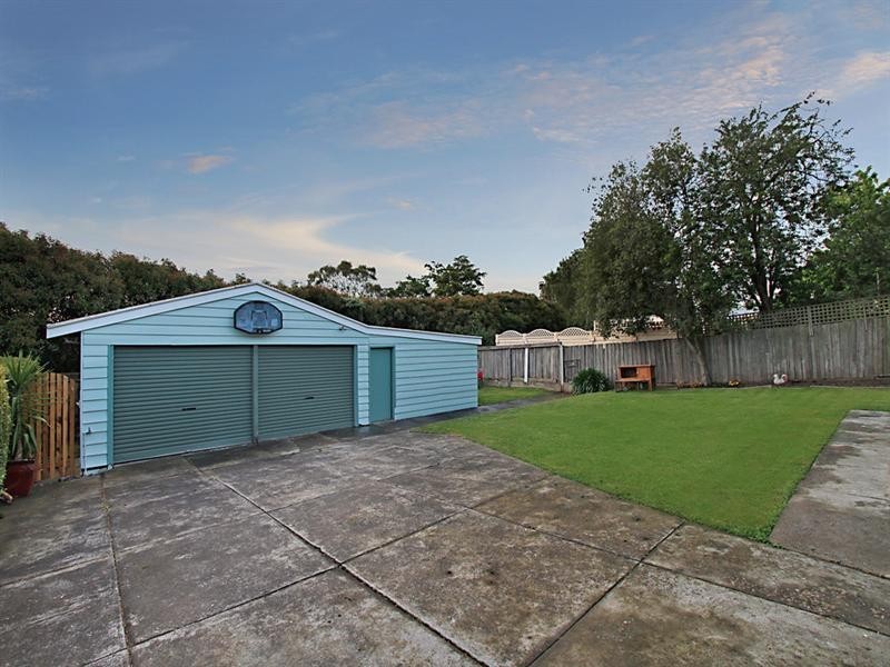 19 Donald Street, Croydon VIC 3136