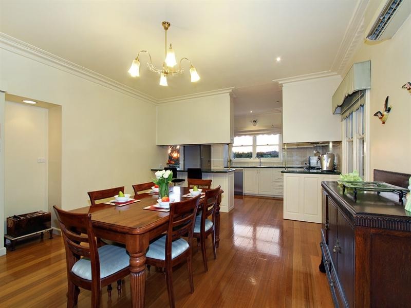 19 Donald Street, Croydon VIC 3136