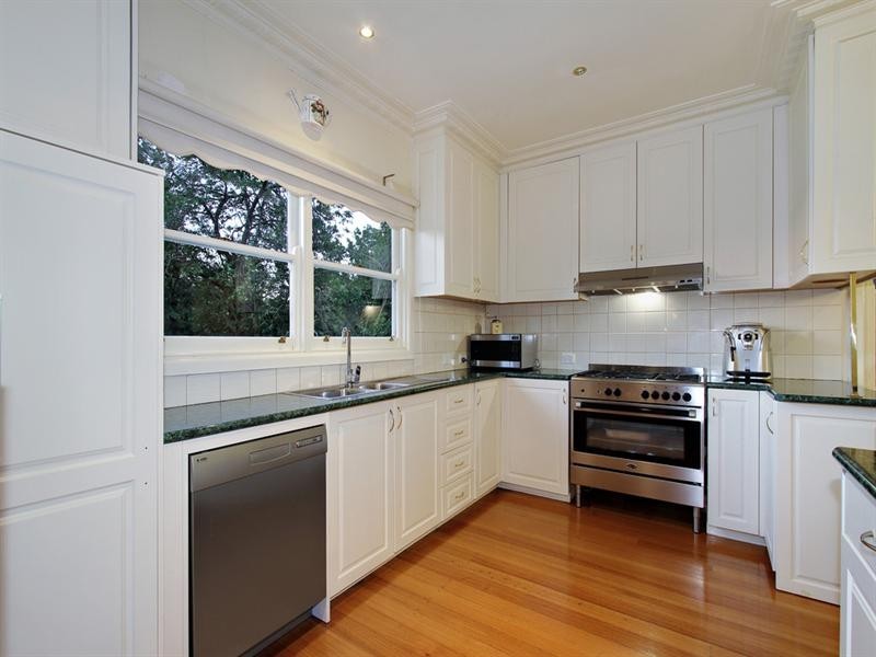 19 Donald Street, Croydon VIC 3136