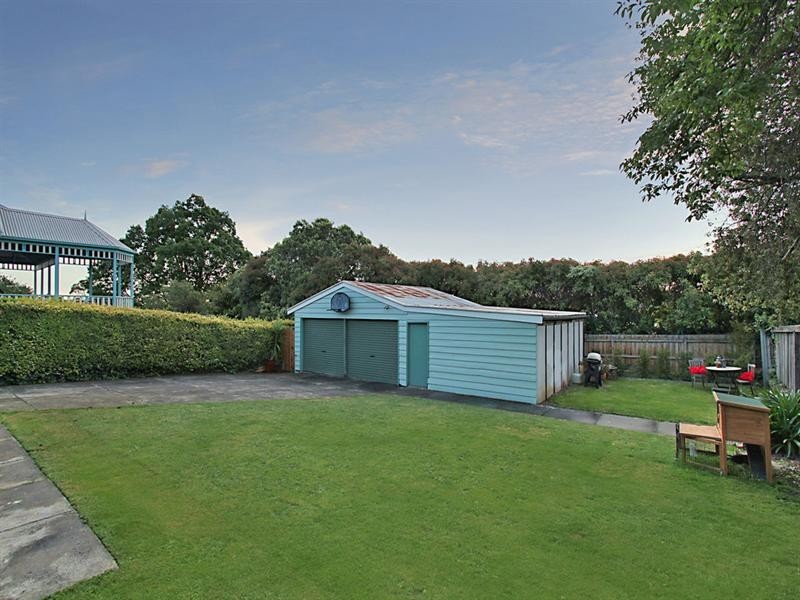 19 Donald Street, Croydon VIC 3136