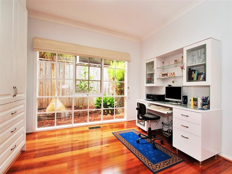 7 The Loch, Croydon Hills VIC 3136