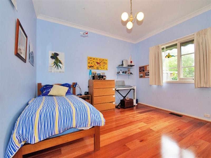 7 The Loch, Croydon Hills VIC 3136