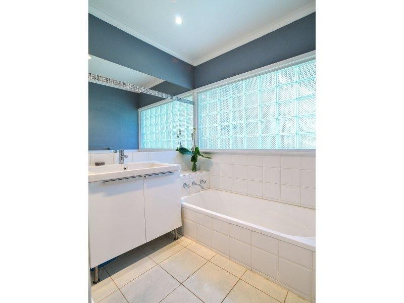 874 Mt Dandenong Road, Montrose VIC 3765