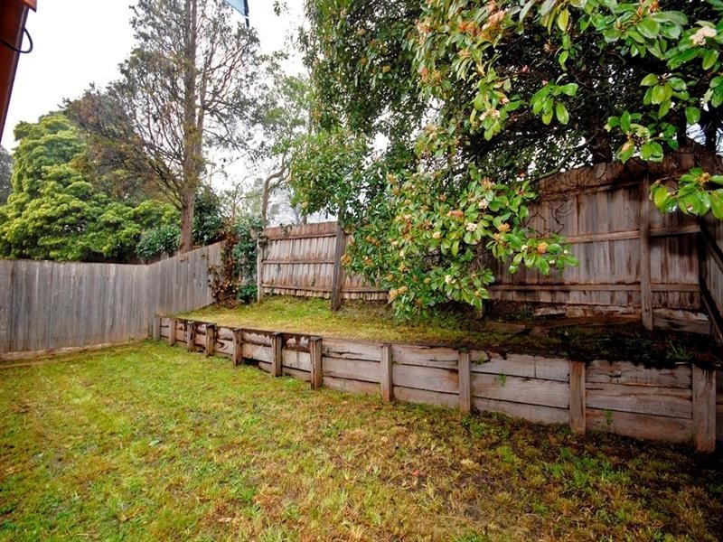 2/81 HEWISH Road, Croydon VIC 3136