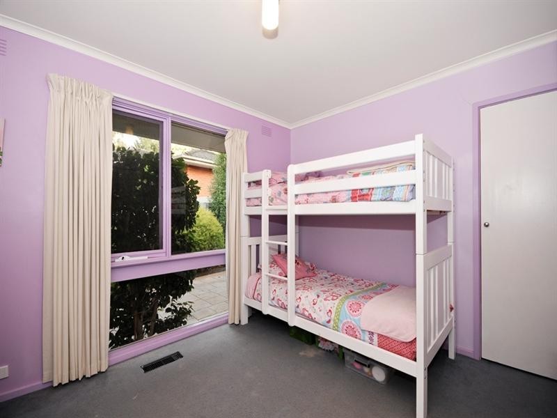 10 SUSANS Court, Croydon North VIC 3136