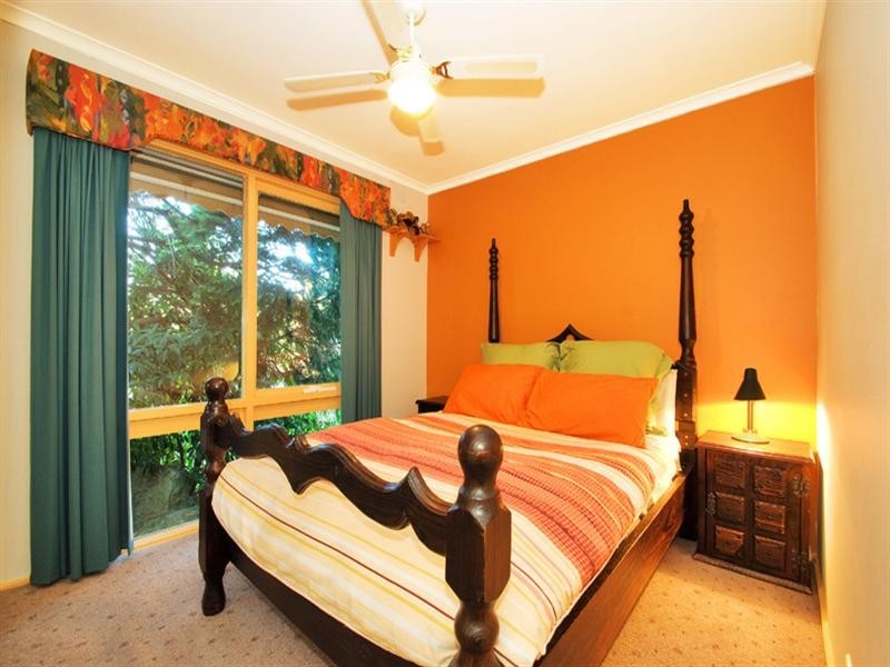 4 WARBURTON Highway, Lilydale VIC 3140