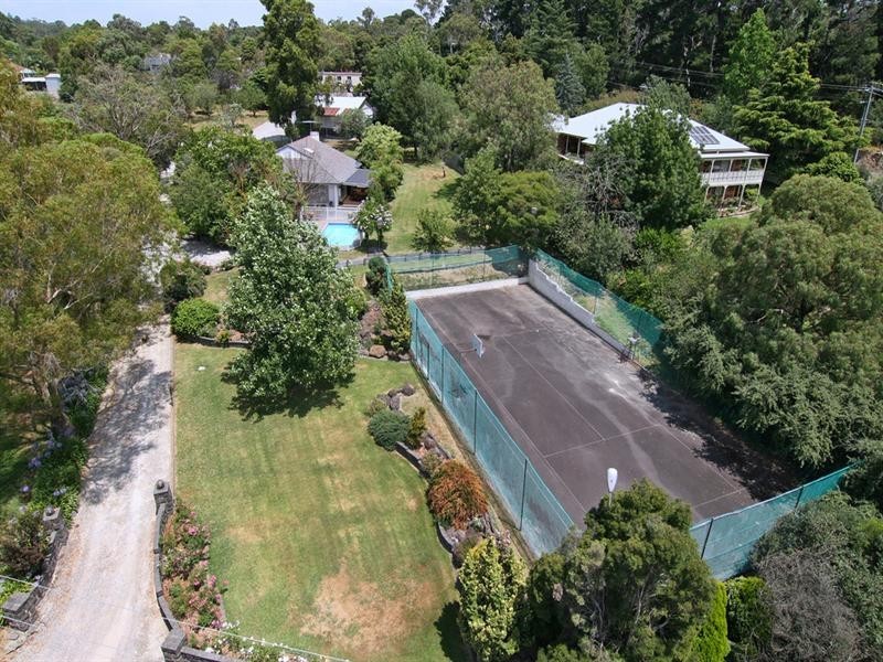 4 WARBURTON Highway, Lilydale VIC 3140