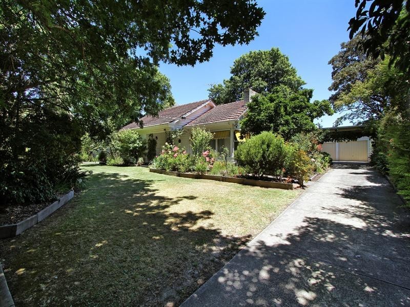 8-10 SUMMIT Court, Mooroolbark VIC 3138