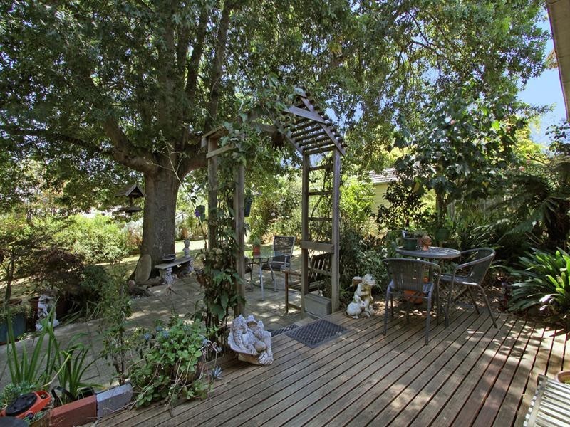 8-10 SUMMIT Court, Mooroolbark VIC 3138