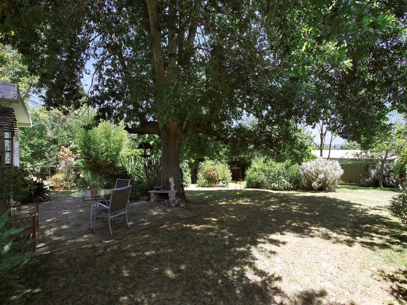 8-10 SUMMIT Court, Mooroolbark VIC 3138