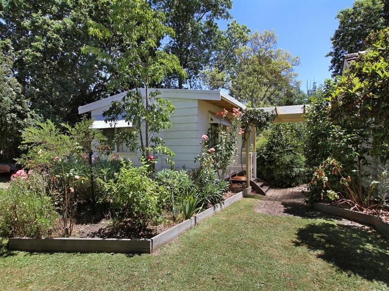 8-10 SUMMIT Court, Mooroolbark VIC 3138