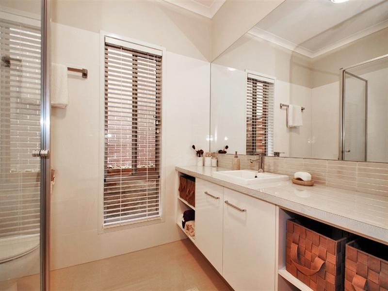 102 EVANS Drive, Croydon VIC 3136