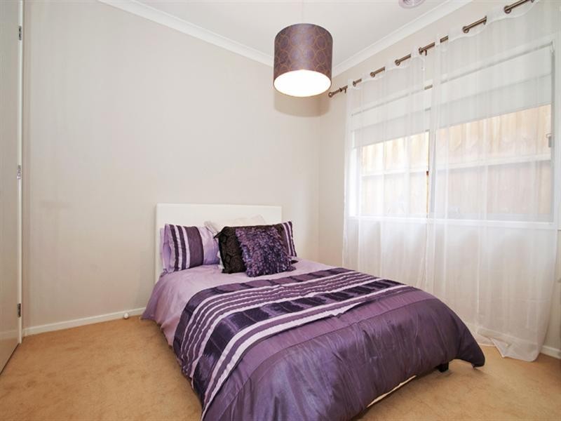 102 EVANS Drive, Croydon VIC 3136