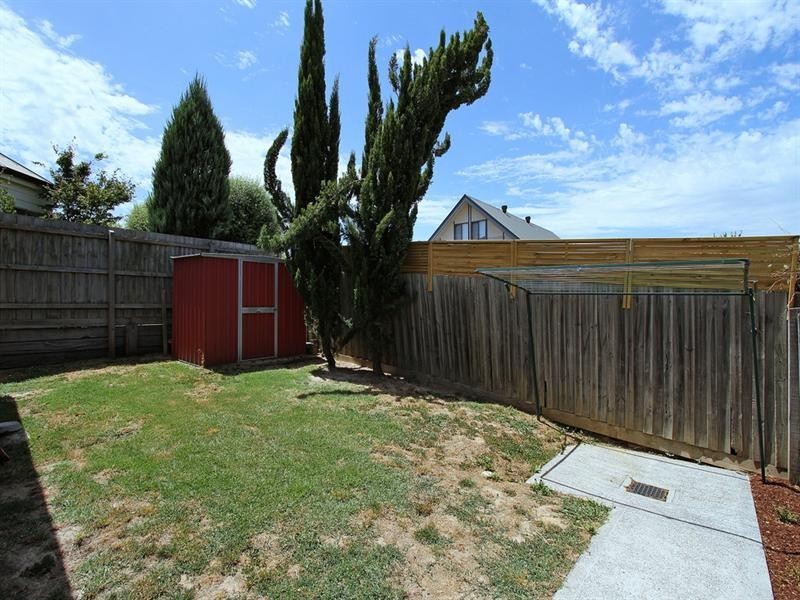 8 ROSEWOOD Place, Chirnside Park VIC 3116