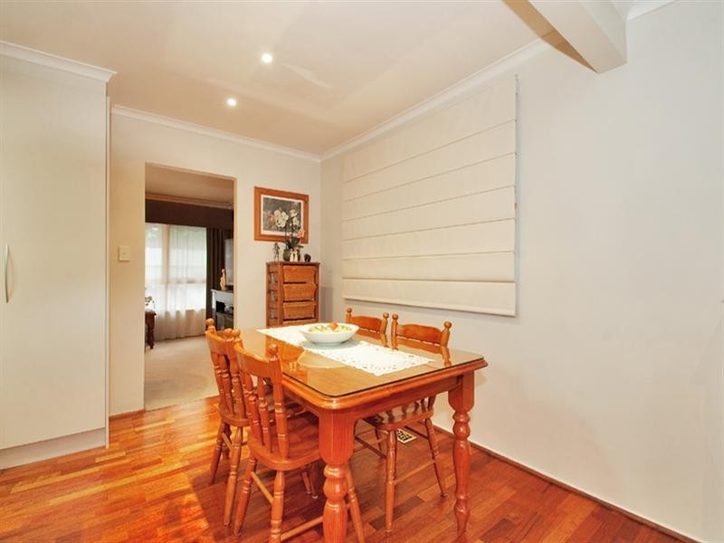 16 LYONS Road, Croydon North VIC 3136