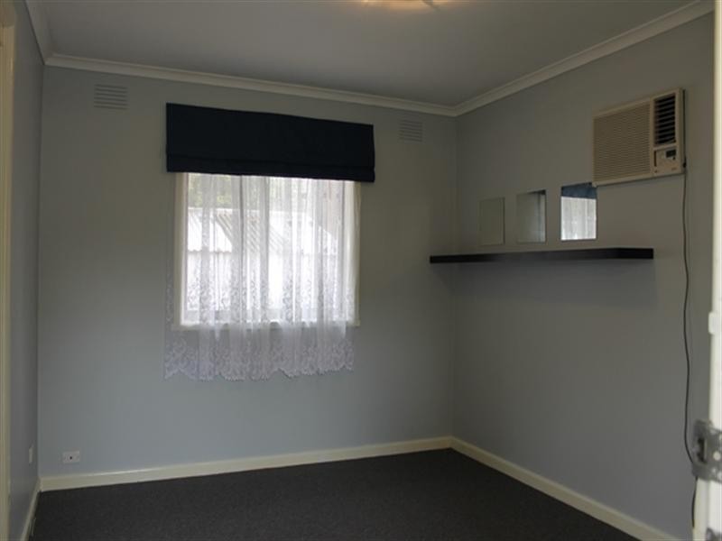 16a Thomas Street, Croydon South VIC 3136