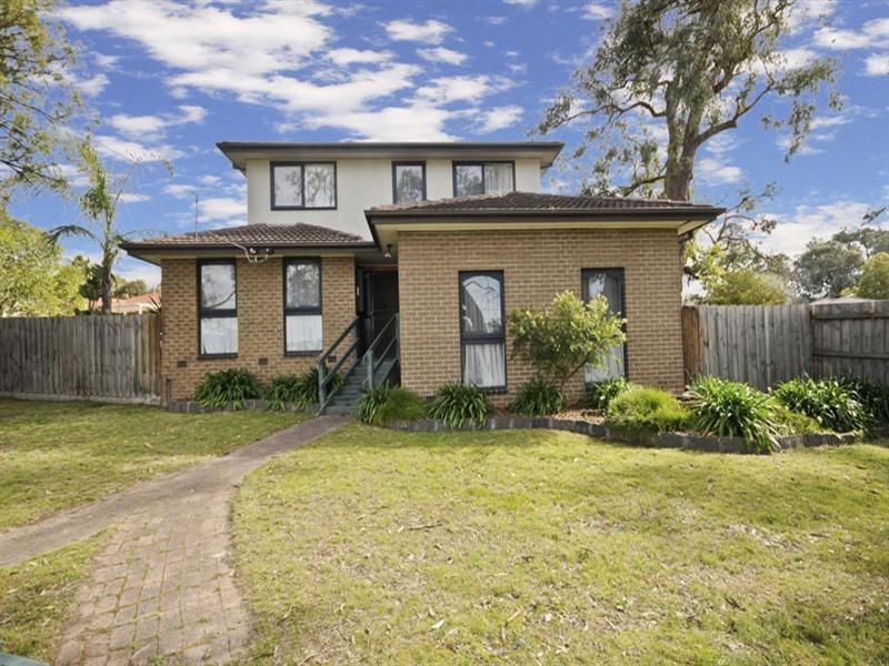 52 LUSHER Road, Croydon VIC 3136
