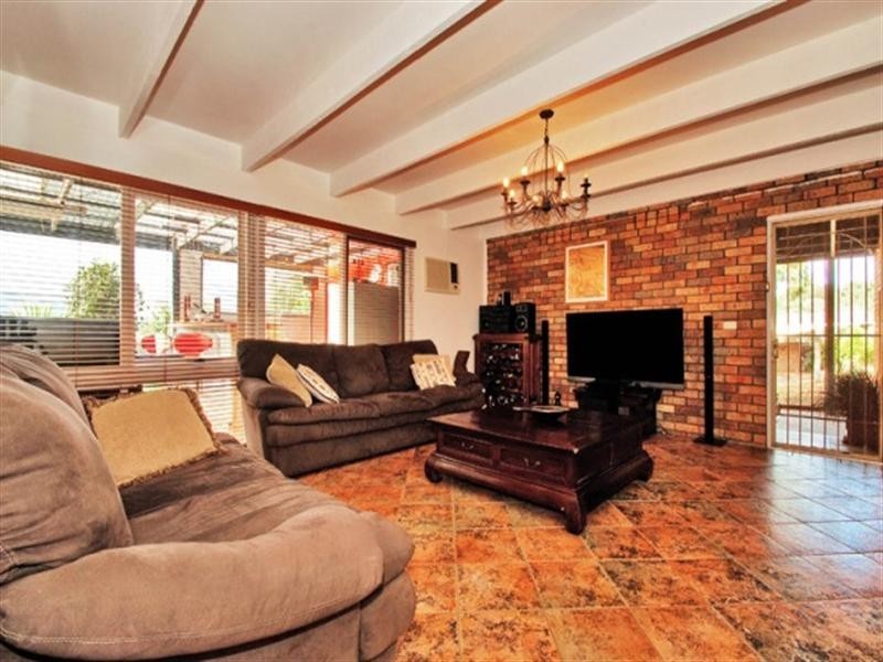 46 Landscape Drive, Mooroolbark VIC 3138
