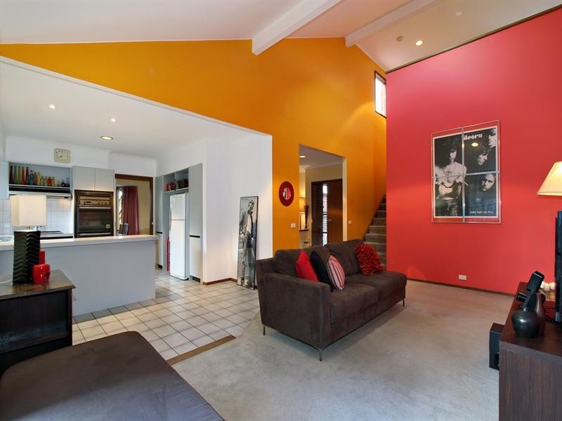 4 The Loch, Croydon Hills VIC 3136