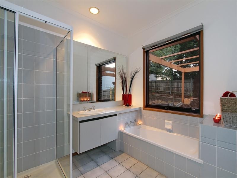 4 The Loch, Croydon Hills VIC 3136