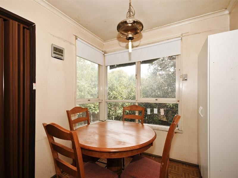 10 CHIRNSIDE Drive, Chirnside Park VIC 3116