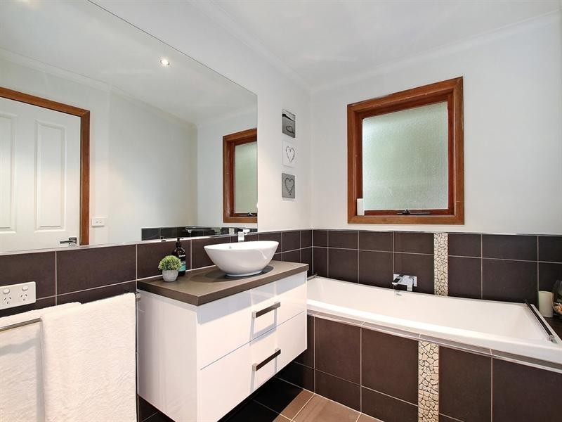 122 QUINN Crescent, Mount Evelyn VIC 3796