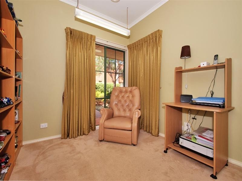 6 COTTINGLEA, Ringwood VIC 3134