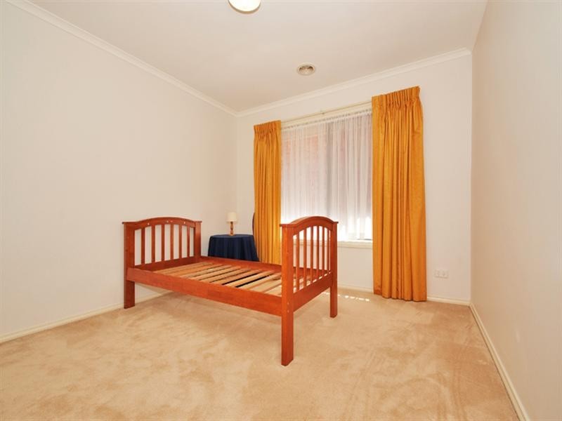 6 COTTINGLEA, Ringwood VIC 3134