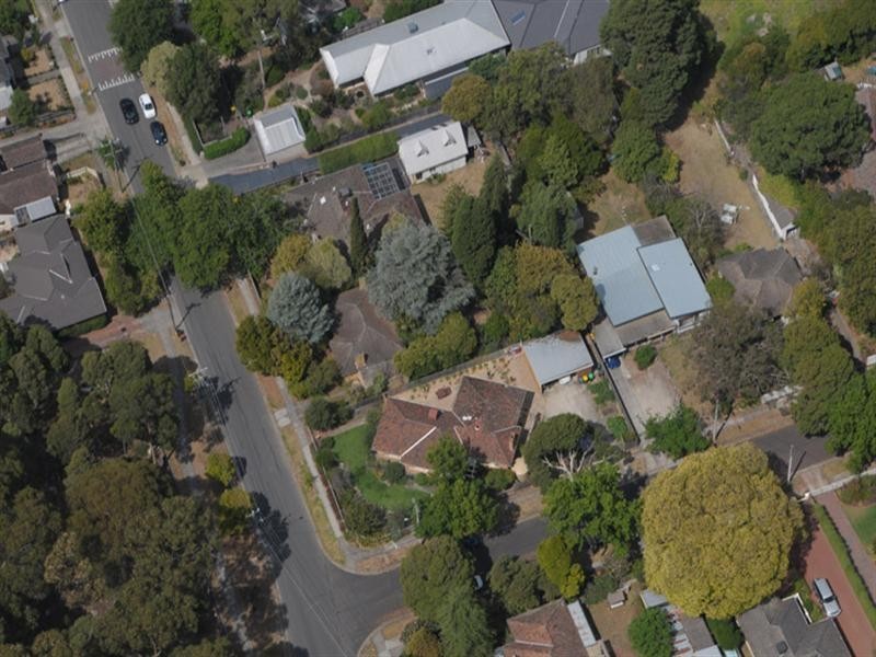 50 LUCKNOW Street, Mitcham VIC 3132