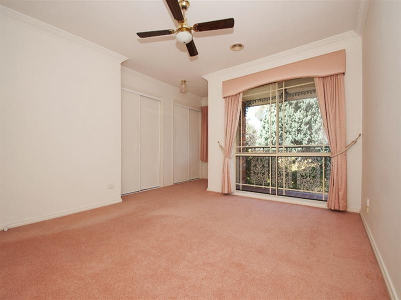2 Bromley Close, Heathmont VIC 3135