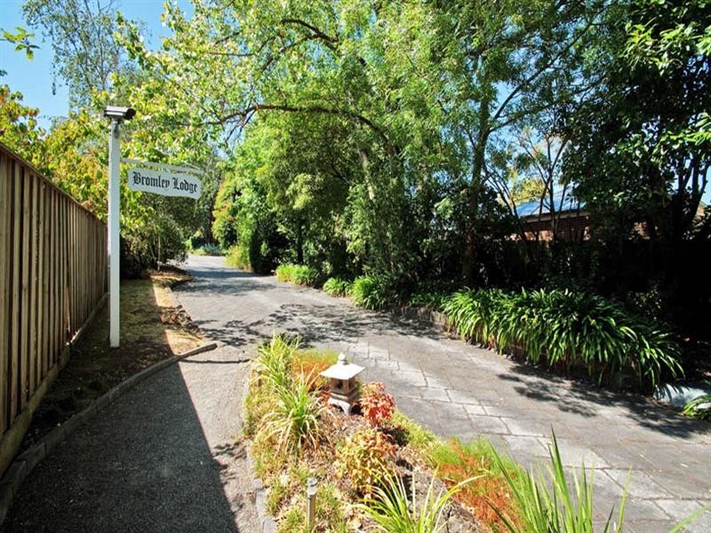 2 Bromley Close, Heathmont VIC 3135