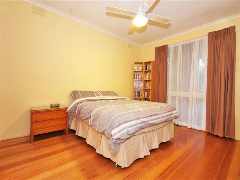 4 NOLA Court, Croydon VIC 3136